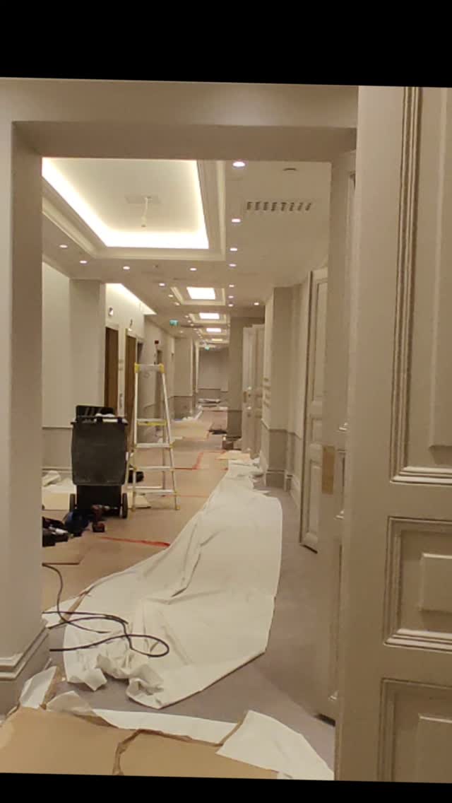 Kaunis ympäristö ovikoneistoille #oviautomatiikka #hotelli #luxushotel